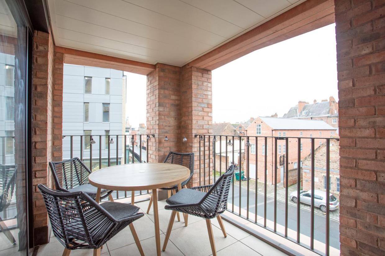 Luxury 2 Bedroom With Free Parking In The Heart Of Appartamento *